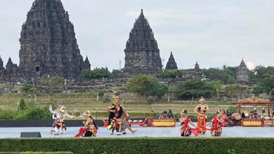 Pesona Alam Tropis dan Warisan Budaya Nusantara yang Memikat Hati